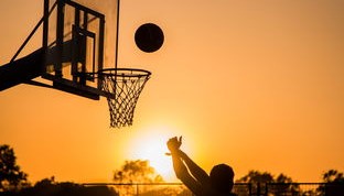 爱游戏官网-中国篮球职业俱乐部青训人才选拔与培养机制，中国国家篮球青训选拔