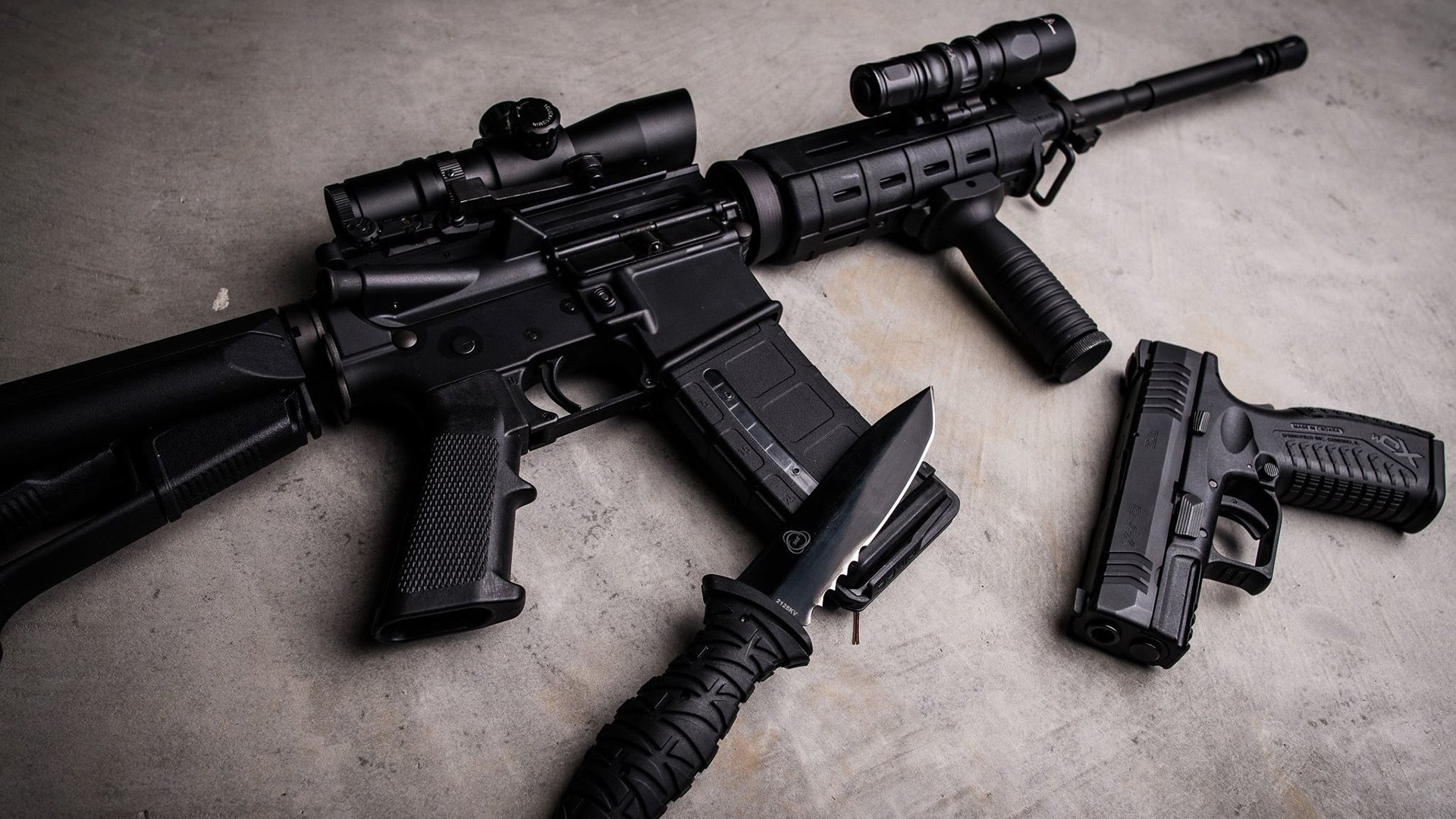 “简阳文体中心:篮球赛事中的震撼时刻引发全场沸腾”