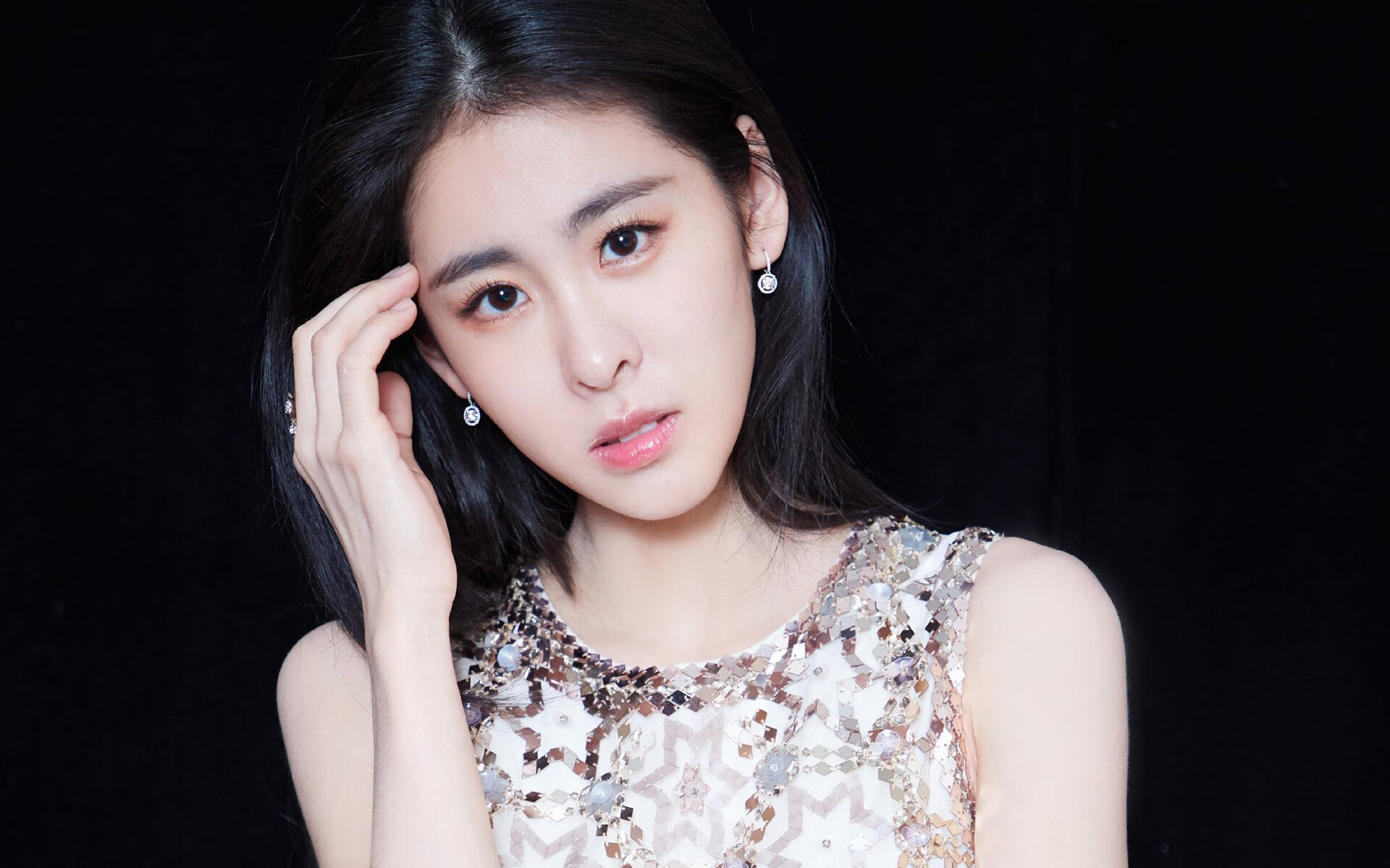 艾比·德尔福：南非队防守端的核心力量，反击转换无缝衔接